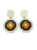 I’m living in the 70s groovy retro earrings 