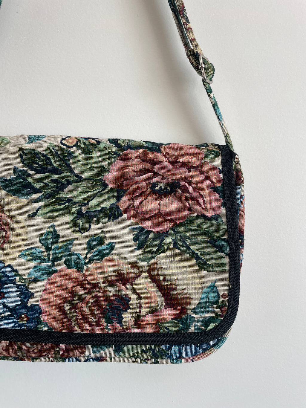Vintage Style Tapestry Handbag with Adjustable Strap