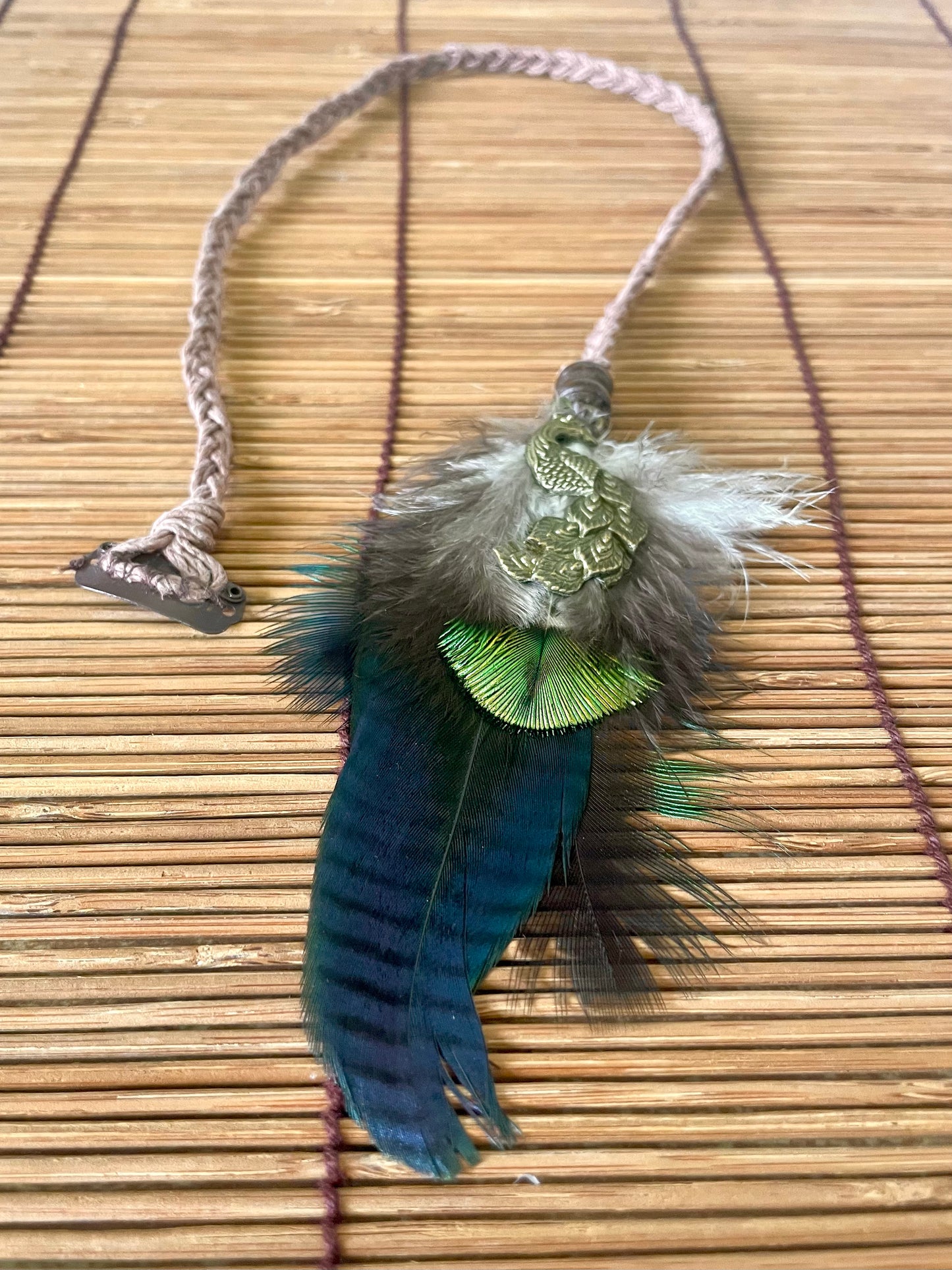 Feather & Hemp Hair Extension - Iridescent with Brass Peacock