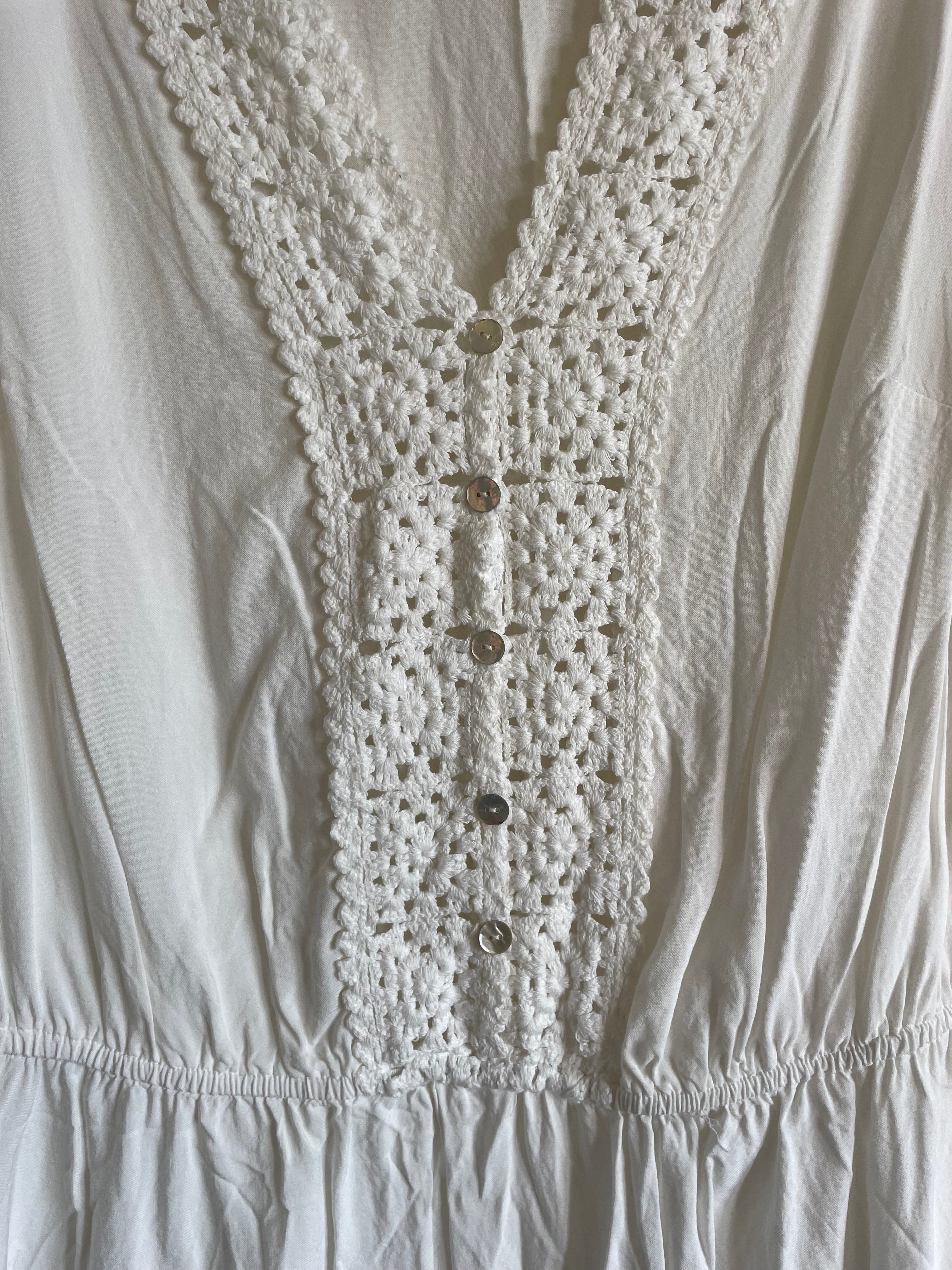 White Peasant Style Long sleeve blouse
