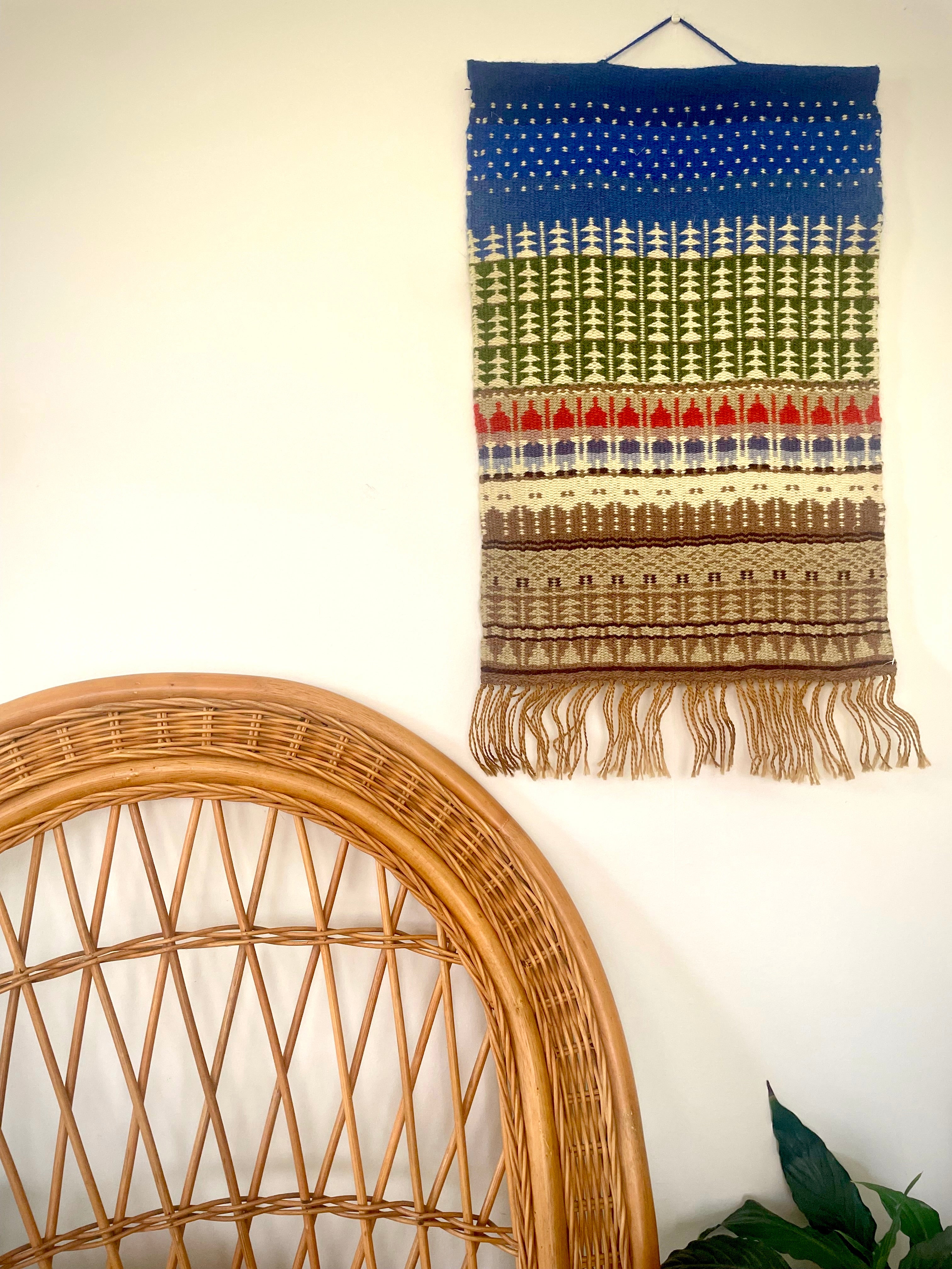 Vintage Handwoven Scandinavian Wall Hanging: Krokbragd Folk Art Weaving