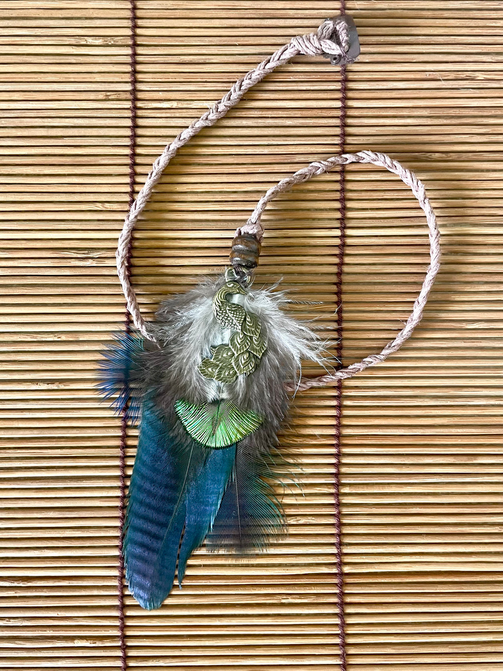 Feather & Hemp Hair Extension - Iridescent with Brass Peacock