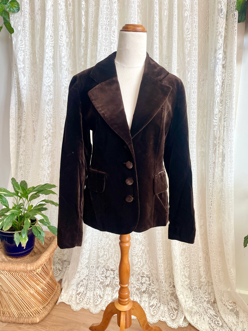 Vintage 90s N&B Classic Brown Velvet Blazer (Made in Spain) - Size AU 12