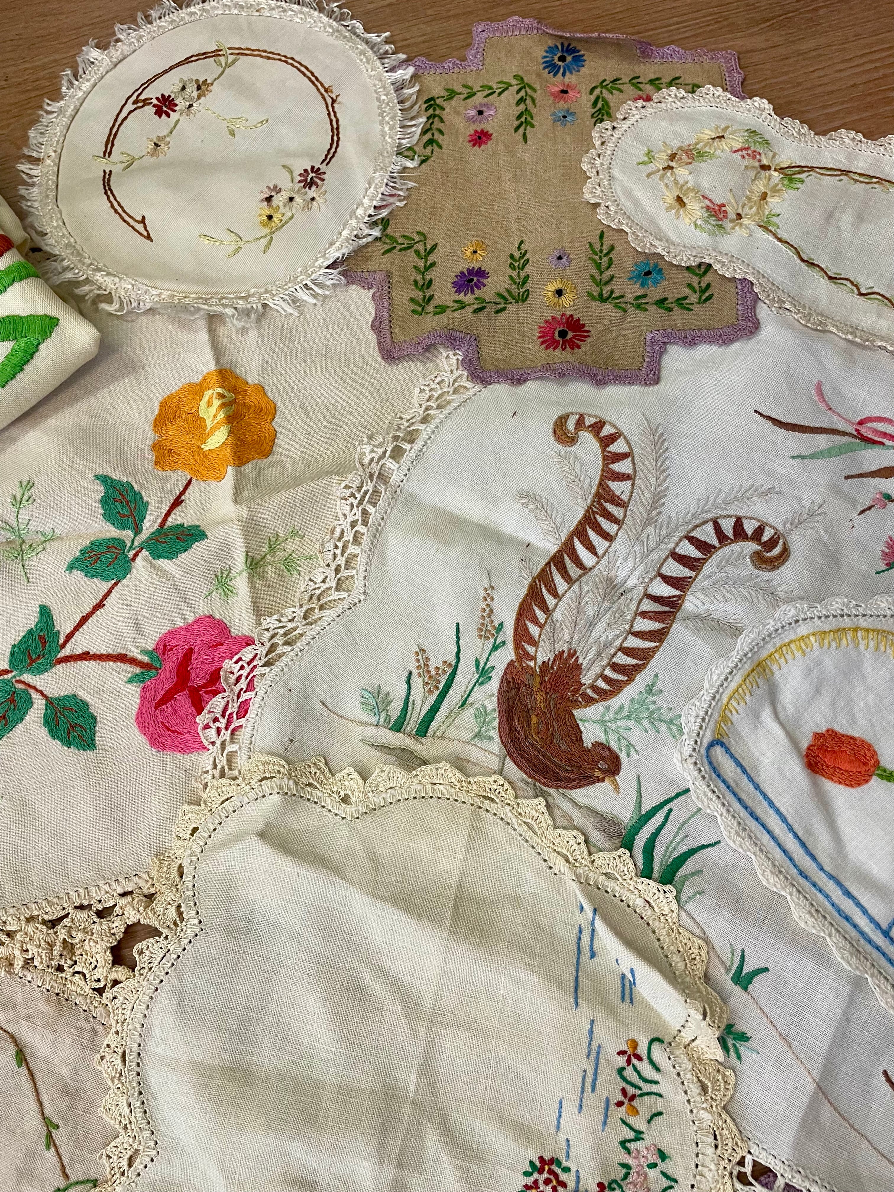 Bulk Lot 13 Vintage Doilies & Table Cloth
