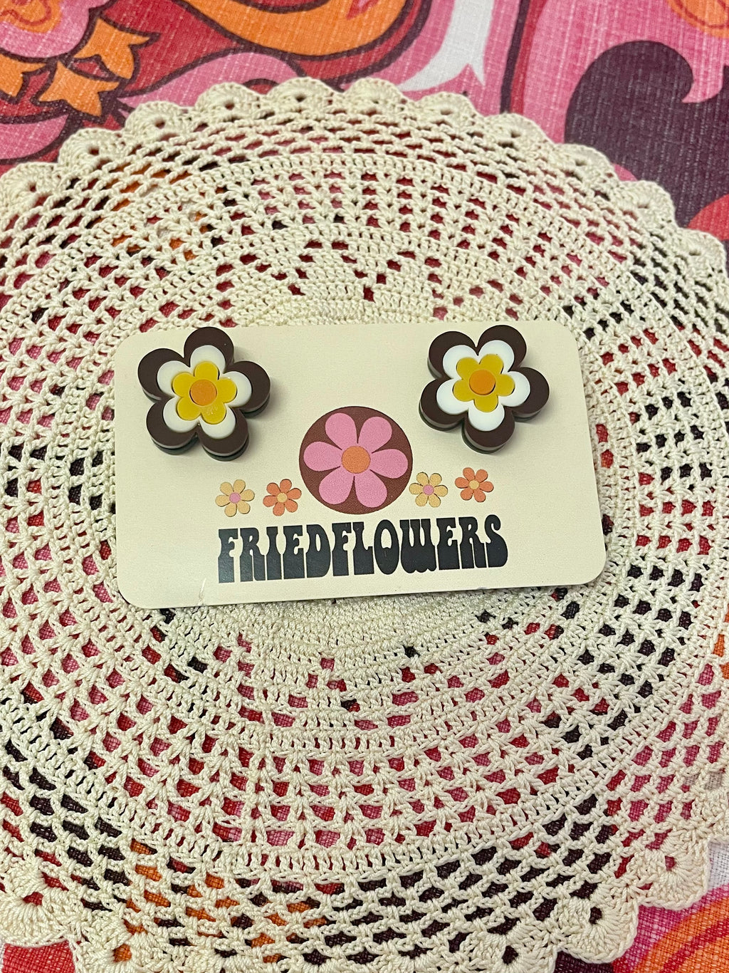 Retro Groovy Flower stud earrings