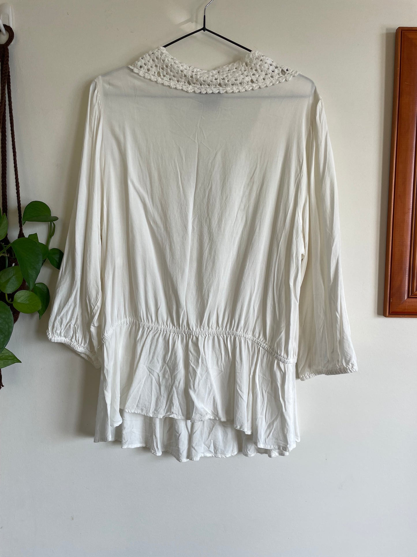 White Peasant Style Long sleeve blouse