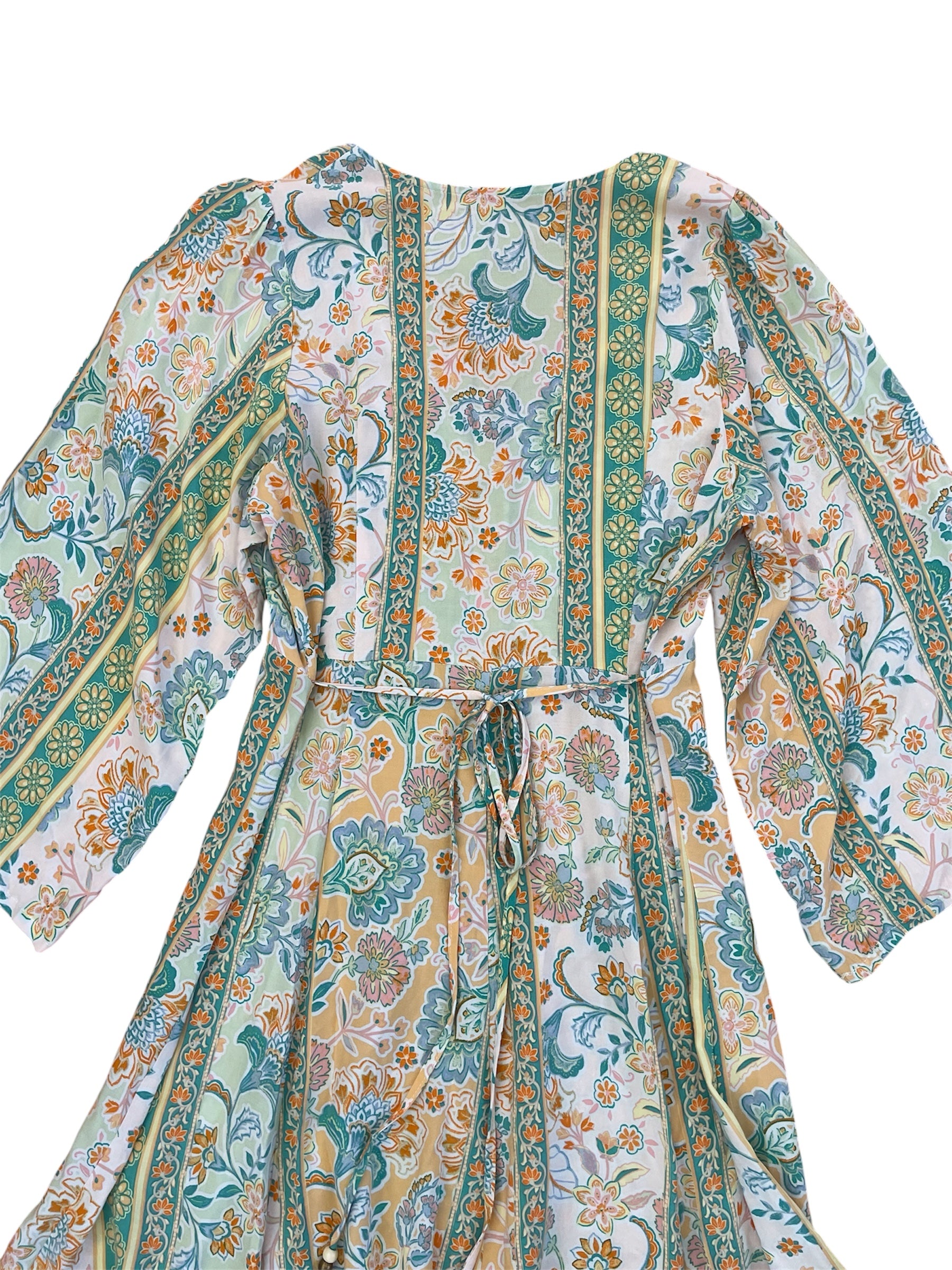 Pastel 3/4 sleeve Lightweight Patterned Dress with Button up Front