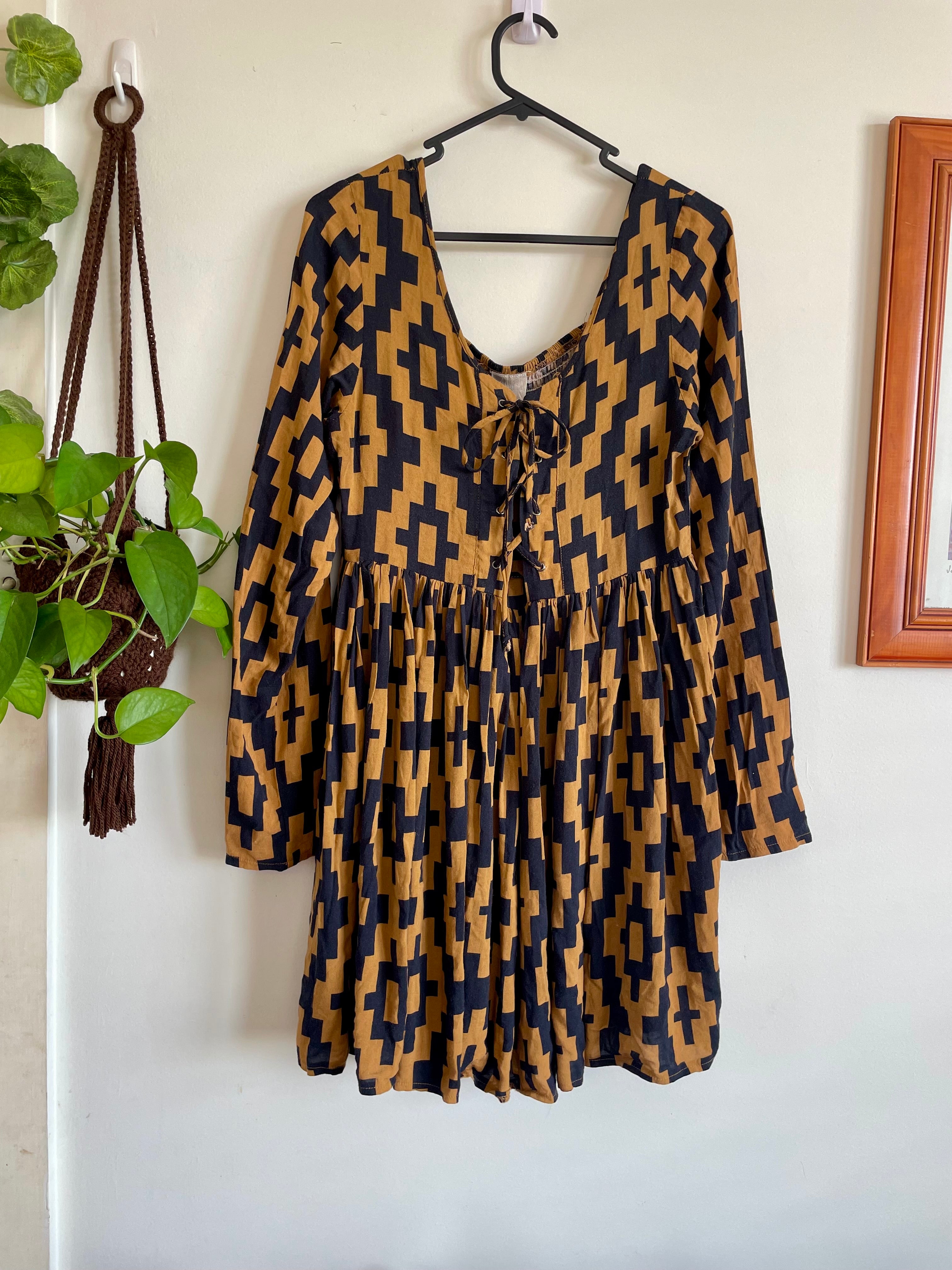 Brown & Black Geometric Print L/S Mini Dress