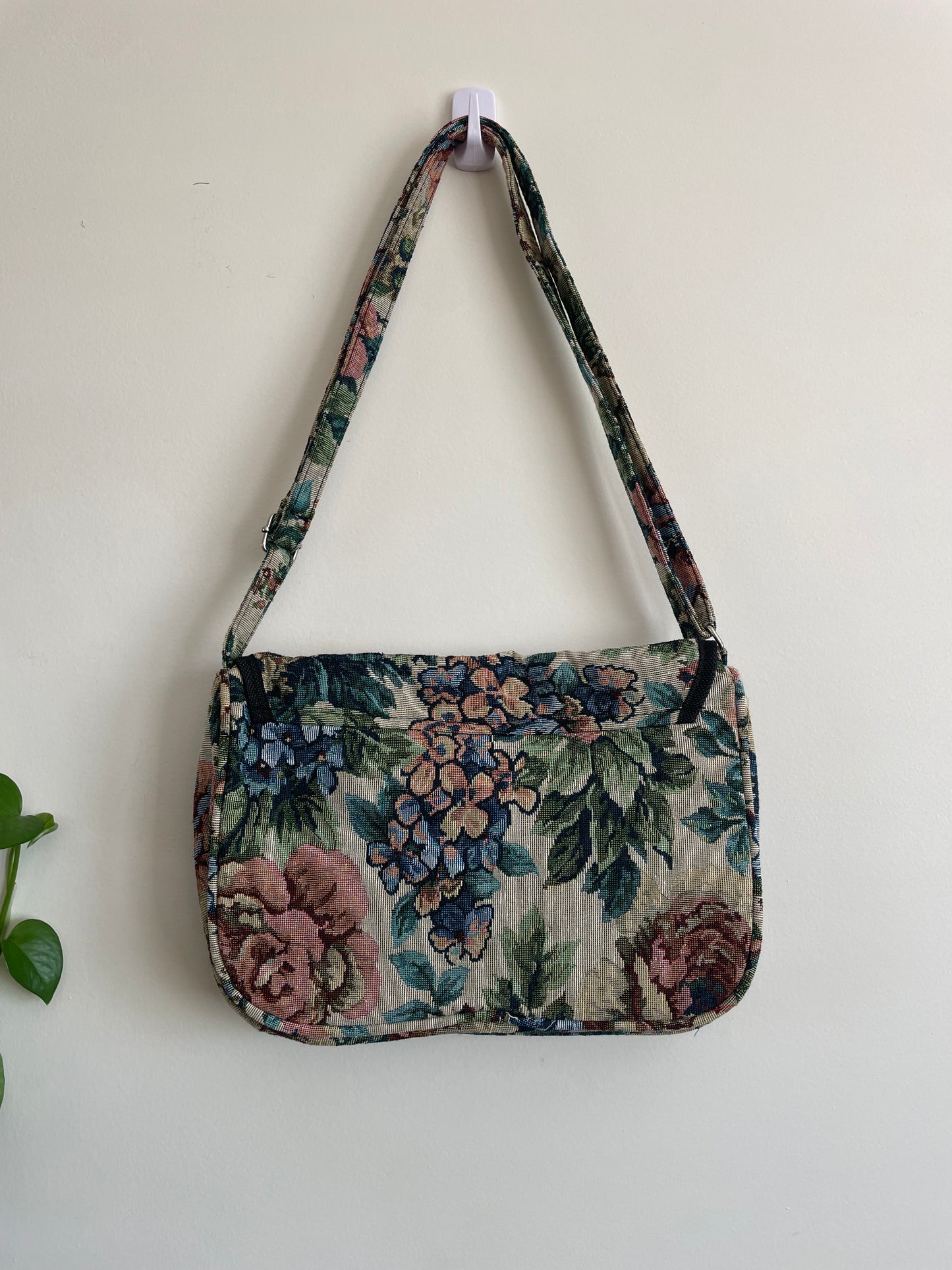 Vintage Style Tapestry Handbag with Adjustable Strap