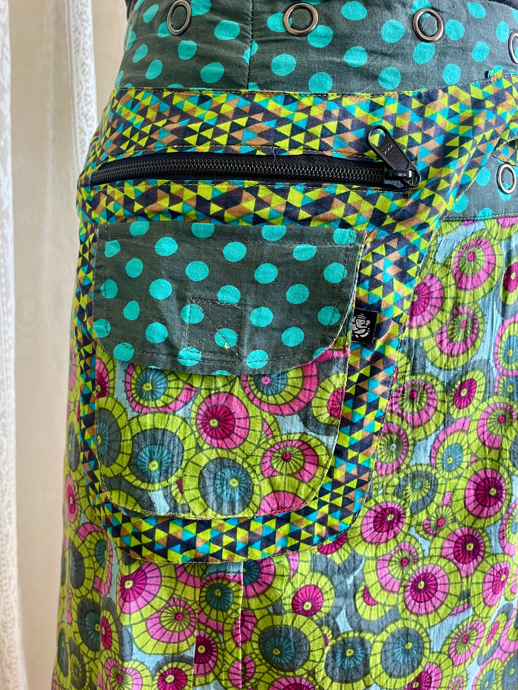 Bold Print Adjustable Wrap Skirt with Pocket - Green