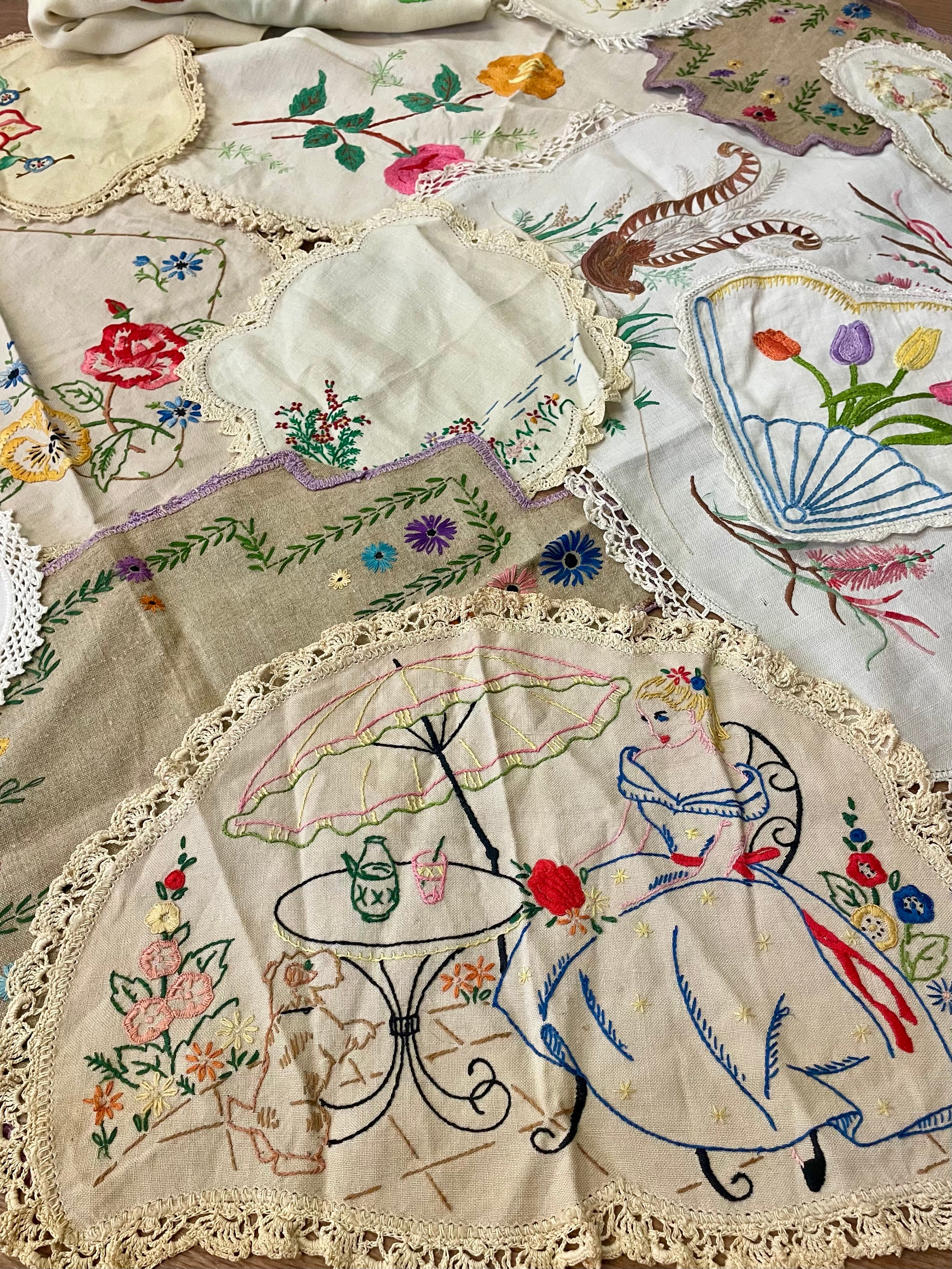 Bulk Lot 13 Vintage Doilies & Table Cloth