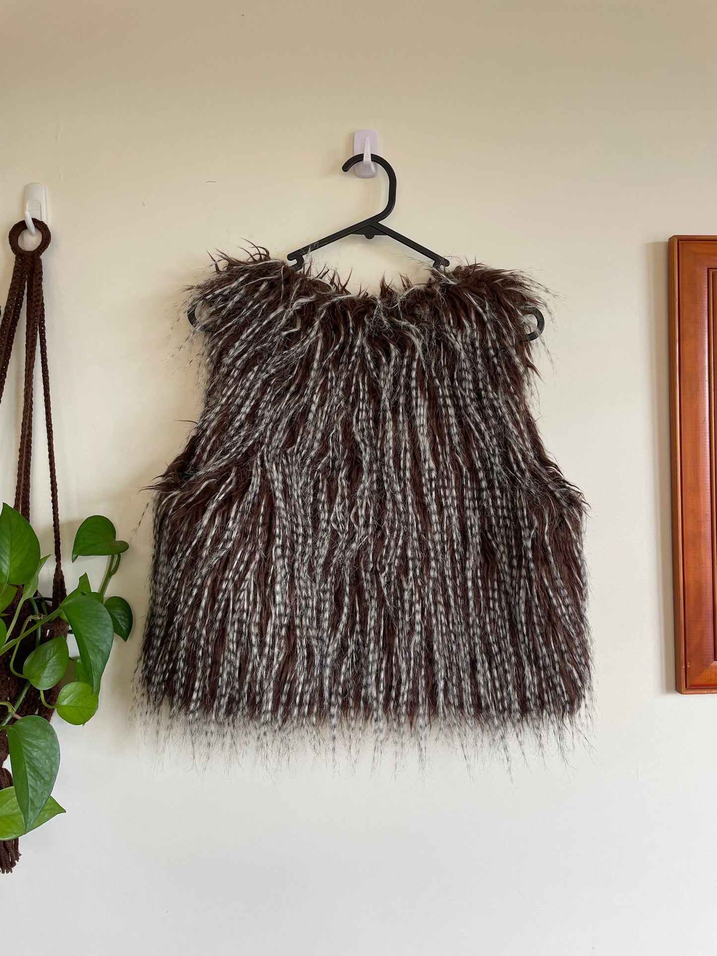 Faux Fur Brown Cropped Vest - Sz 12