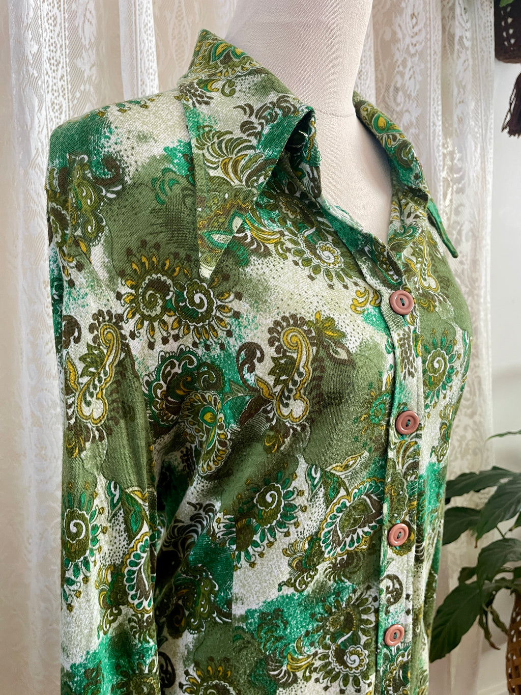 Vintage Sperla Green Psychedelic Paisley Shirt – 1970s Dagger Collar Blouse Sz 14