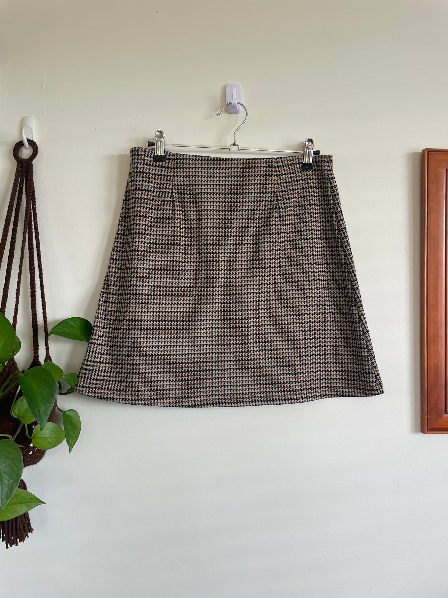 Houndstooth Pattern Button front Stretch Mini Skirt