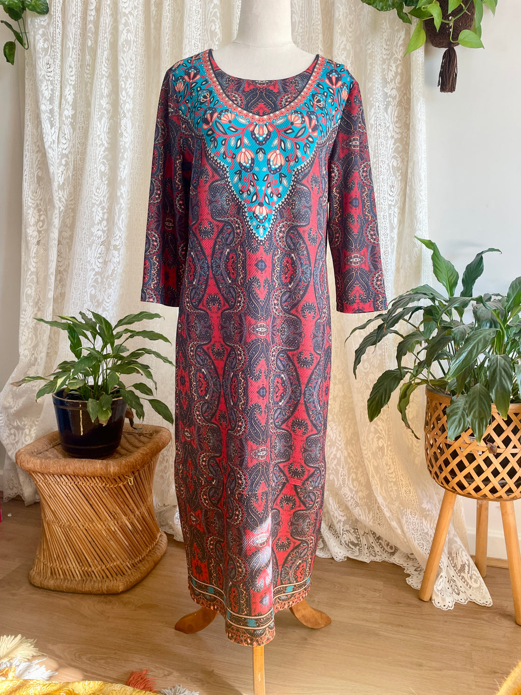 Boho Style Paisley Print Midi Dress