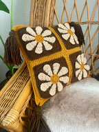 Decorative Retro Daisy Granny Throw Cushion