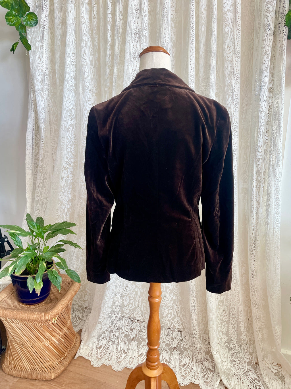 Vintage 90s N&B Classic Brown Velvet Blazer (Made in Spain) - Size AU 12