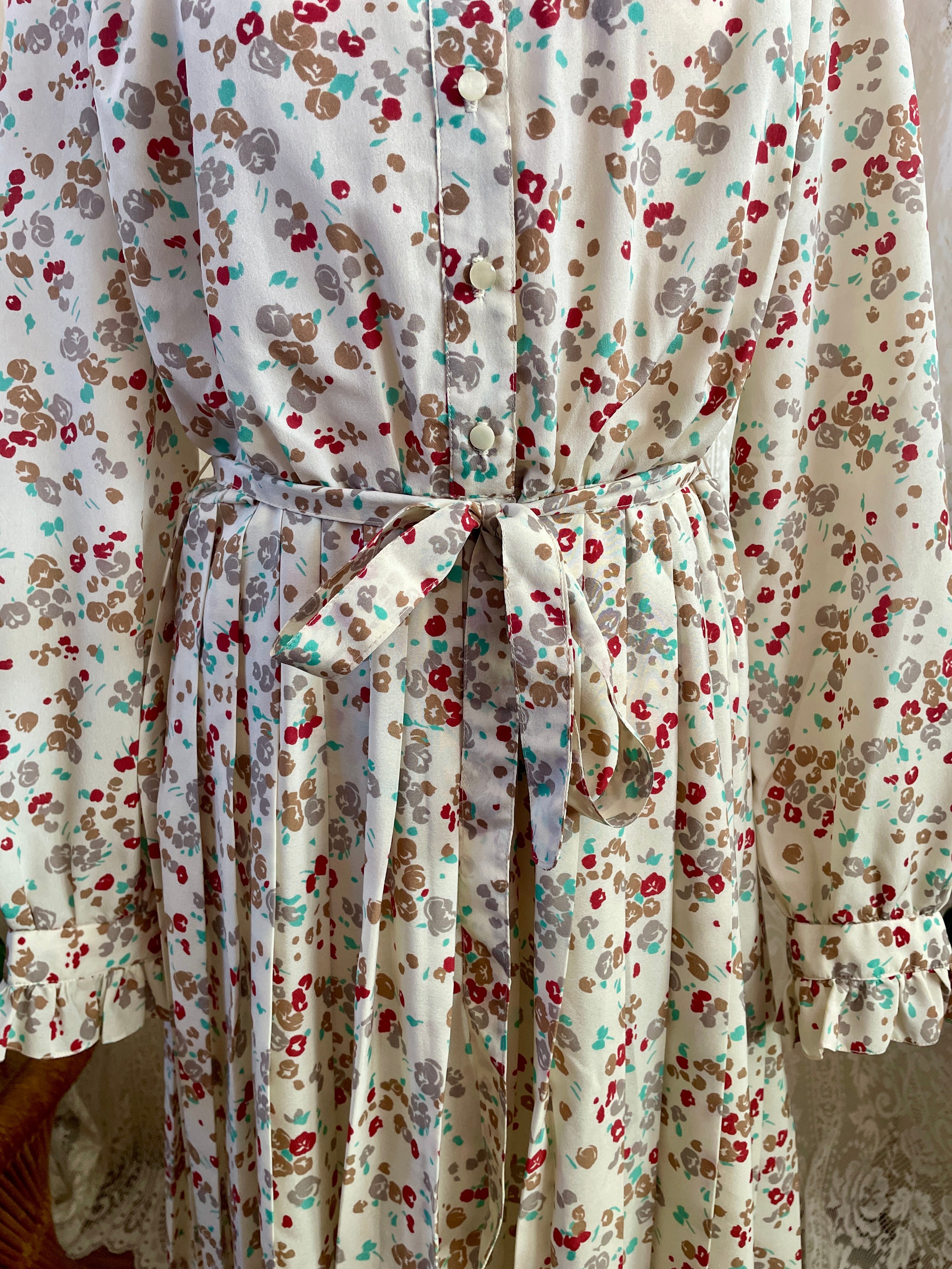 Vintage Alexon Sportset British Prairie Dress – High Neck Ruffle Floral Midi - Sz 12