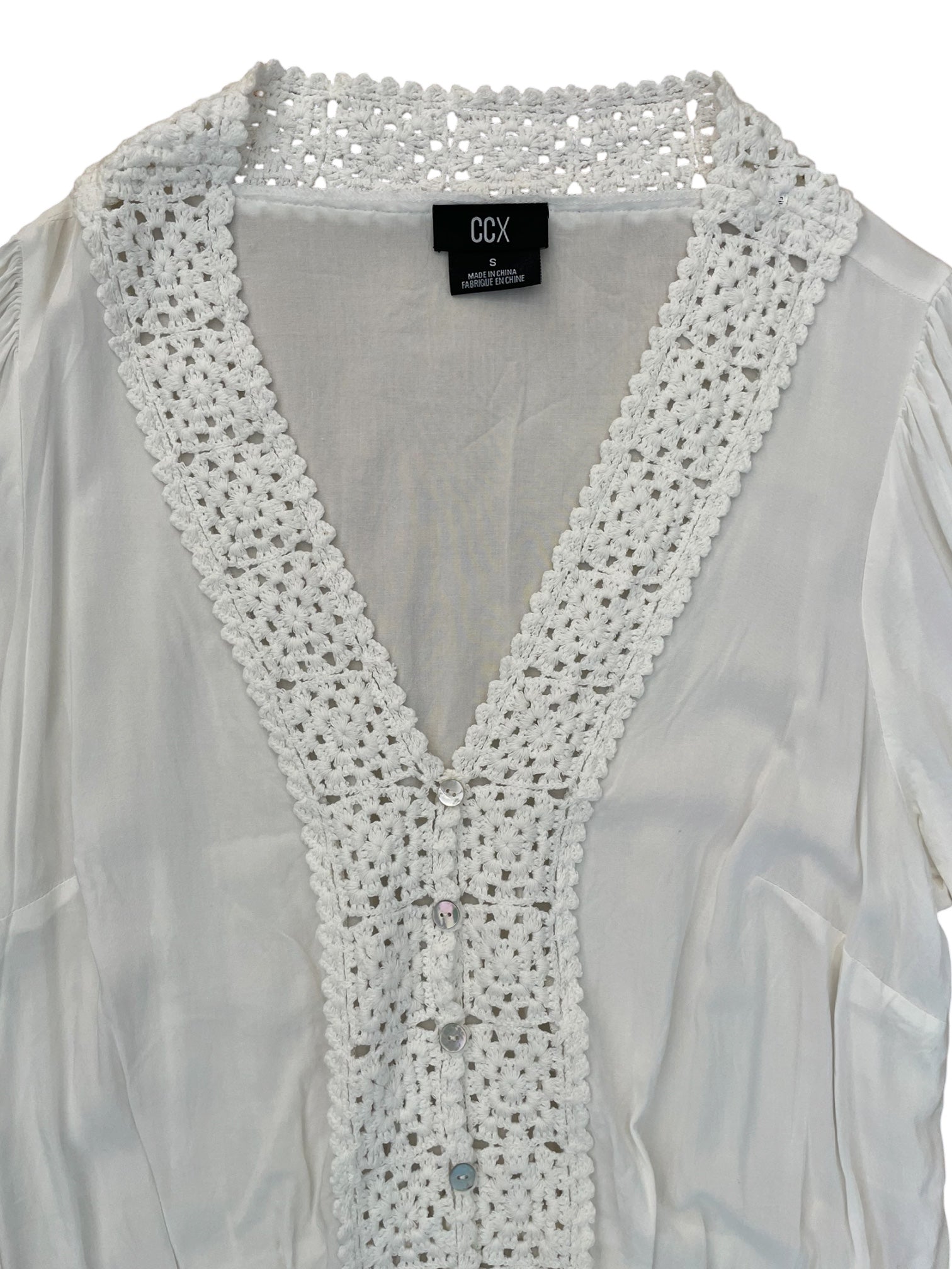 White Peasant Style Long sleeve blouse