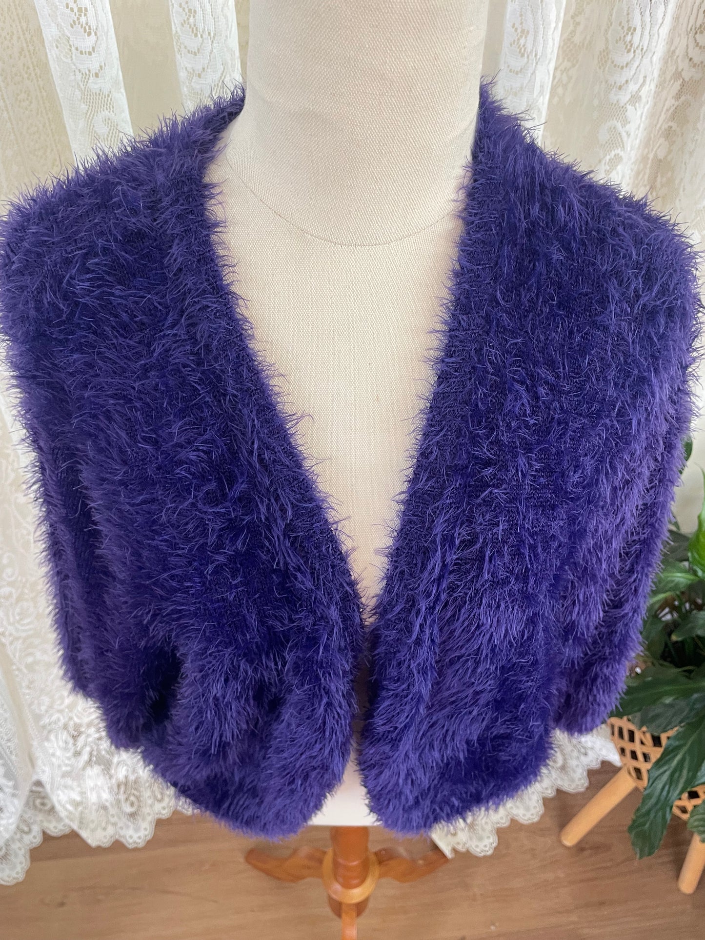 Purple Fluffy 1/2 sleeve Cropped Bolero