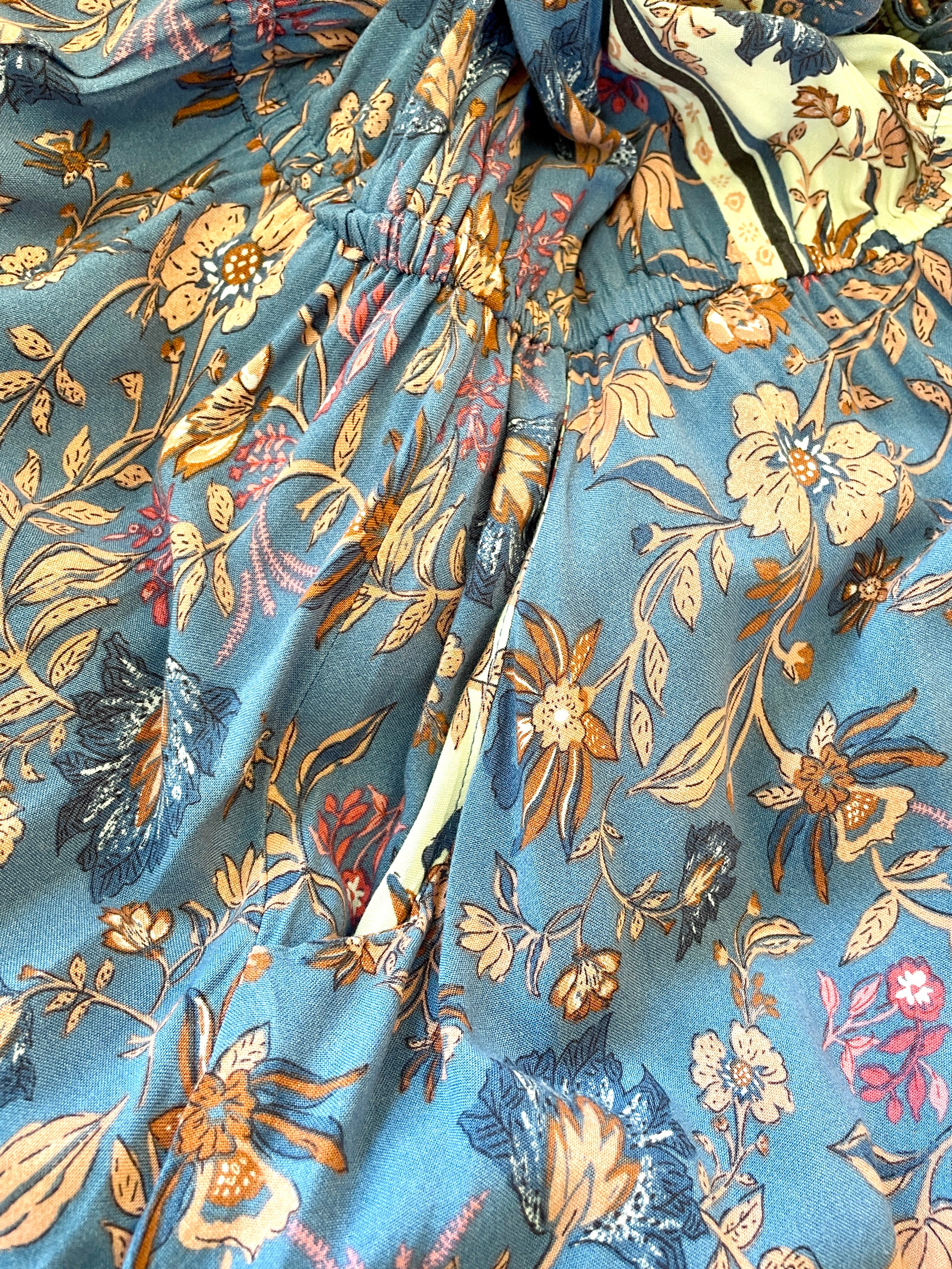Dreamcatcher Bohemian Style Blue Paisley Print LS Dress – Sz 8