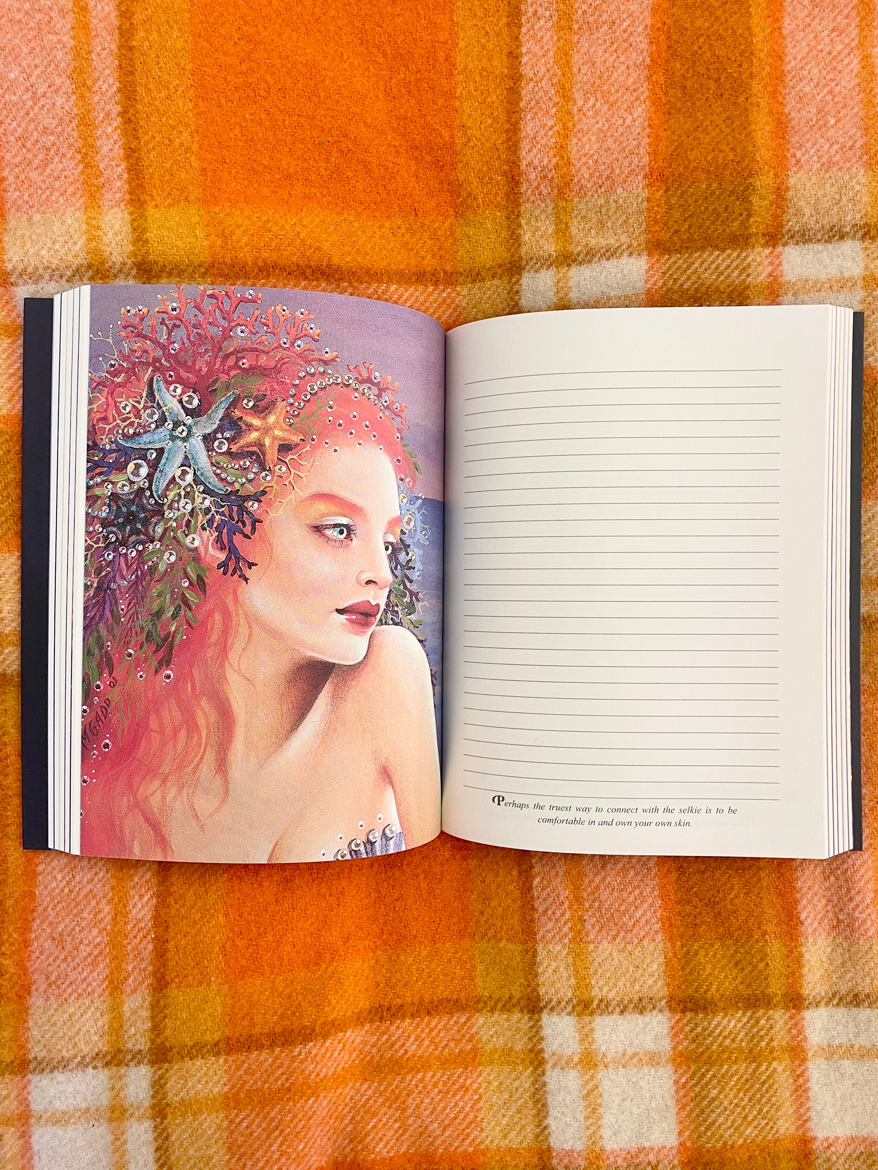 The Mermaids Mirror Journal by Lucy Cavendish Paperback