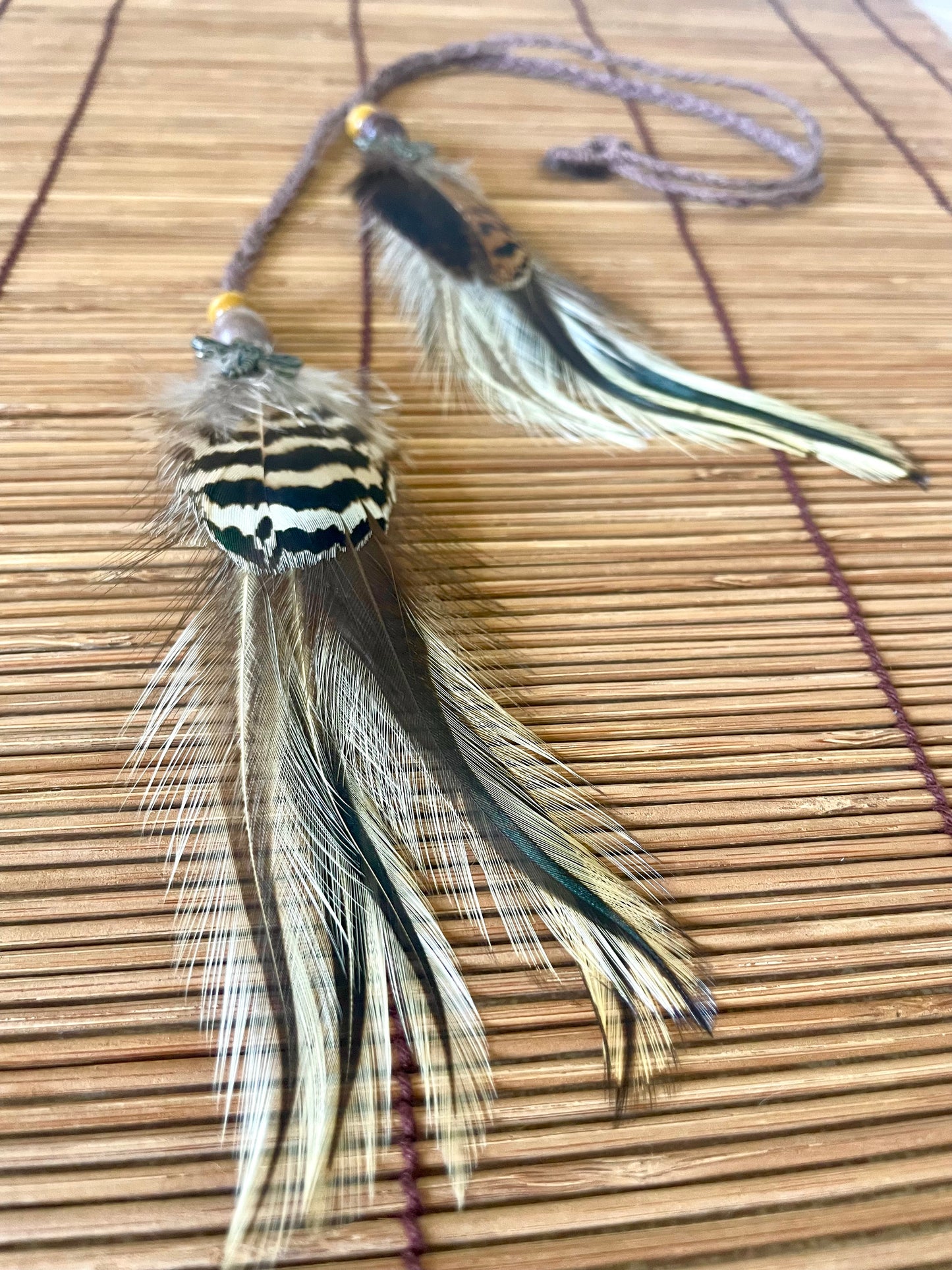 Feather & Hemp Hair Extension - Double Stranded Brown mix/Dragonfly