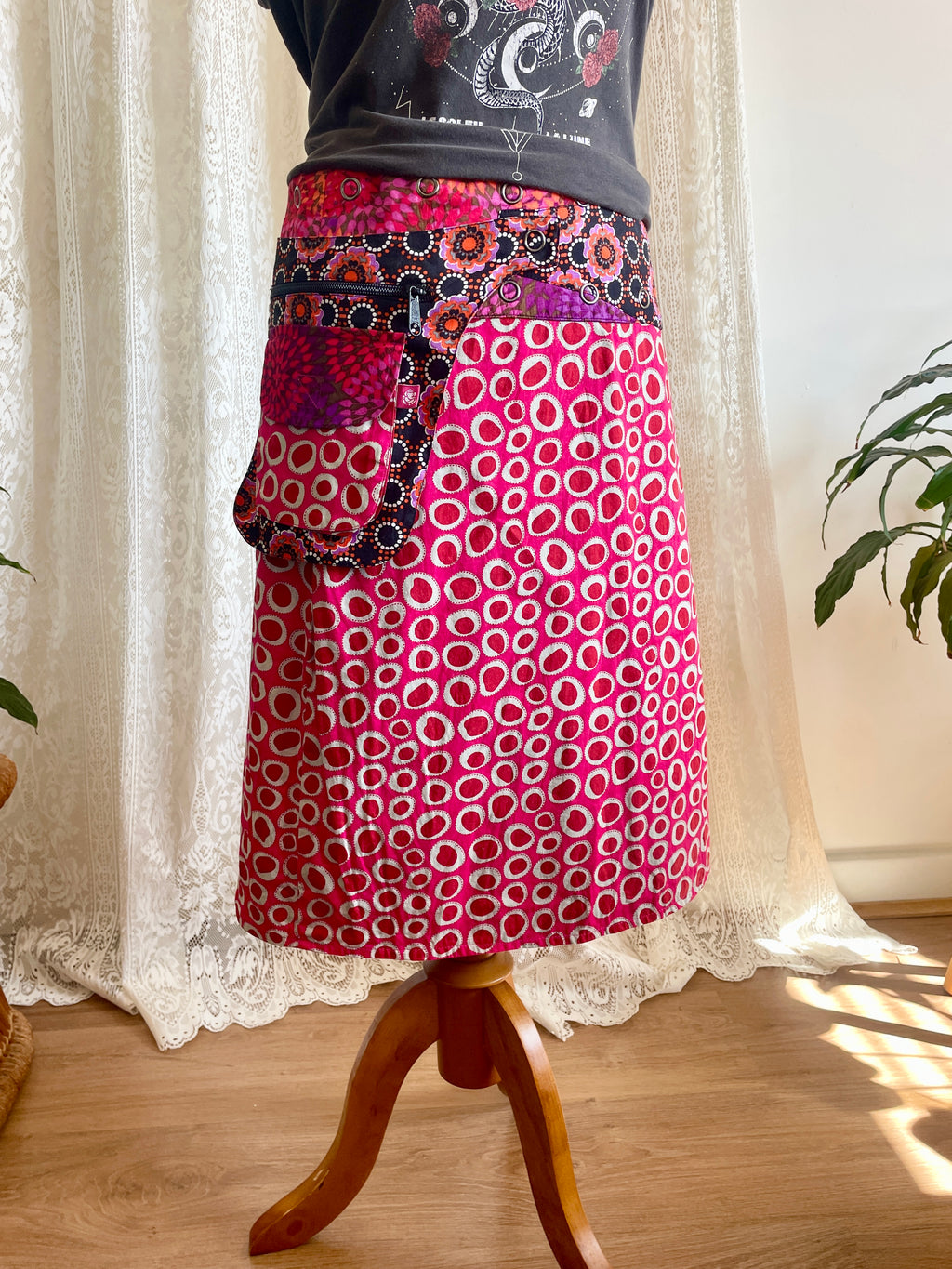 Bold Print Adjustable Wrap Skirt with Pocket - Pink