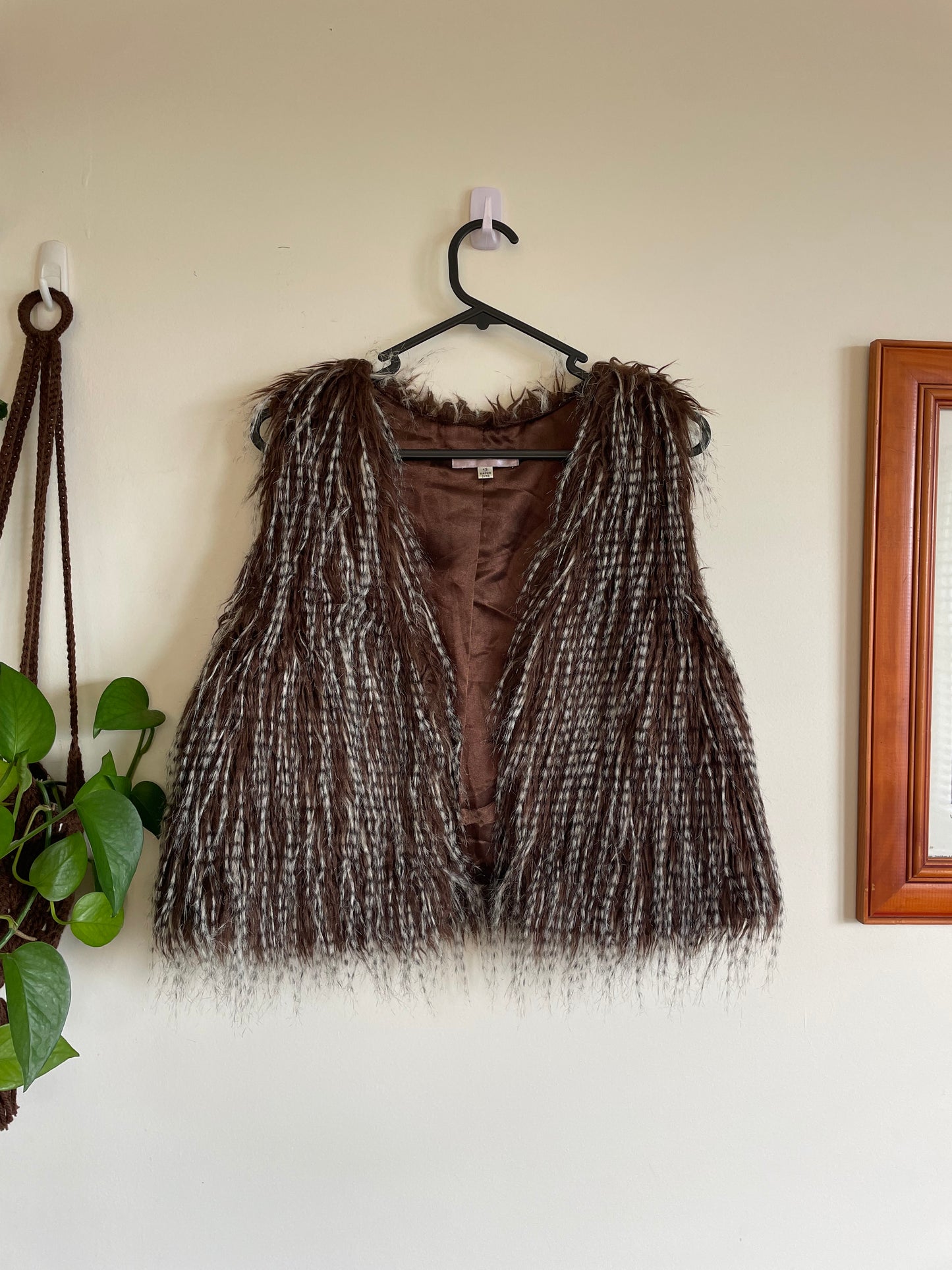 Faux Fur Brown Cropped Vest - Sz 12