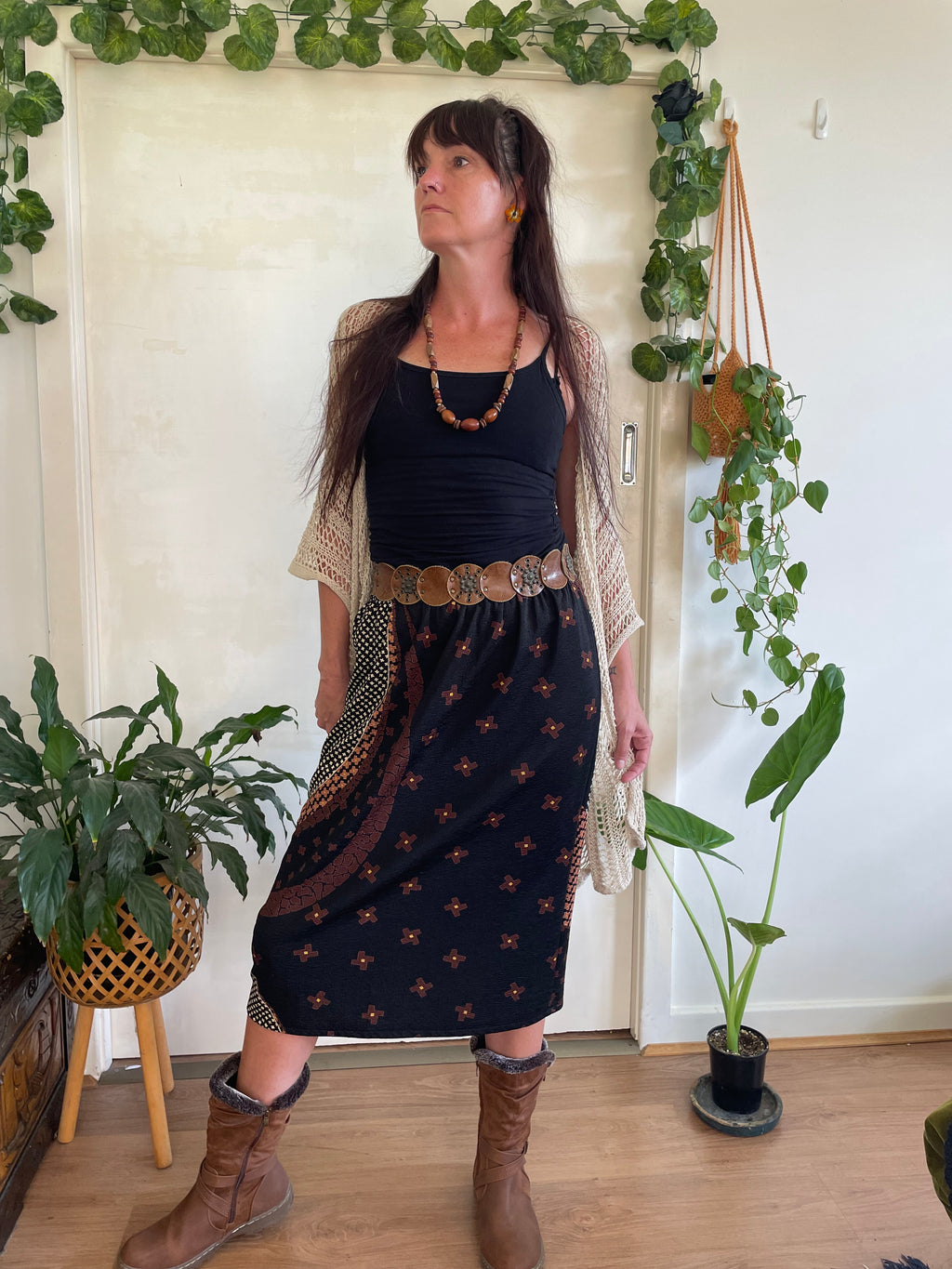VTG 3/4 Brown & Black pattern skirt