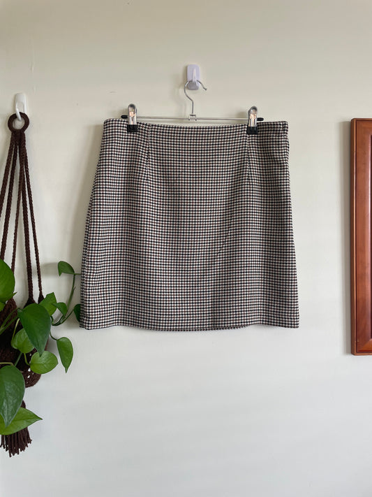 Houndstooth pattern mini Skirt - Sz 12