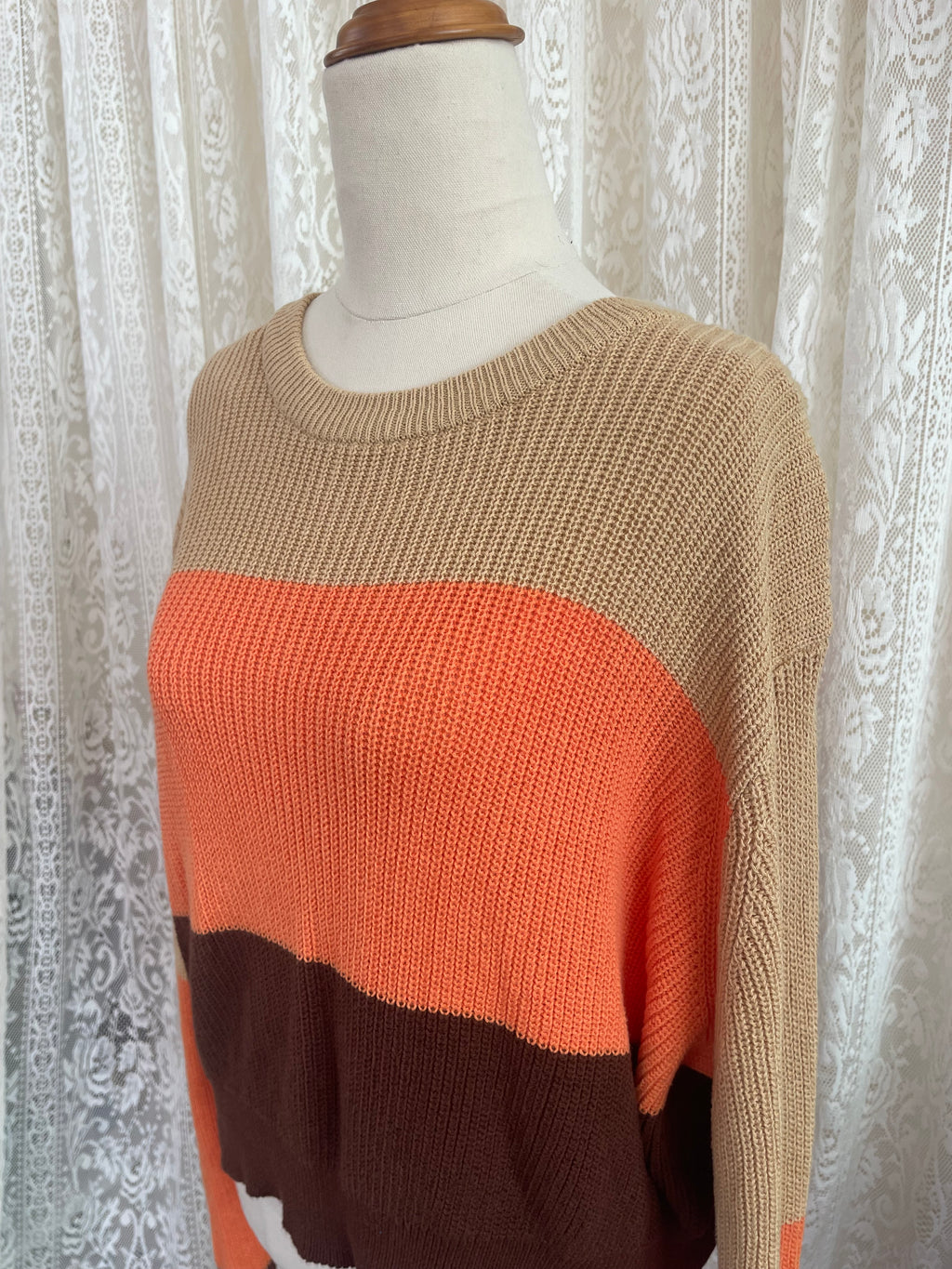 Loose fit retro colour sweater