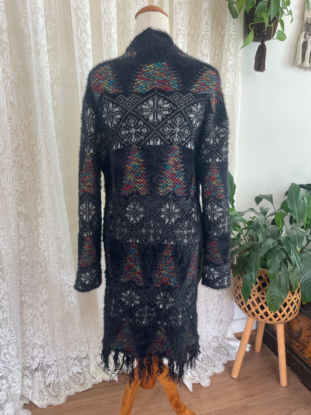 Black & Multicolour Pattern Eyelash knit cardigan
