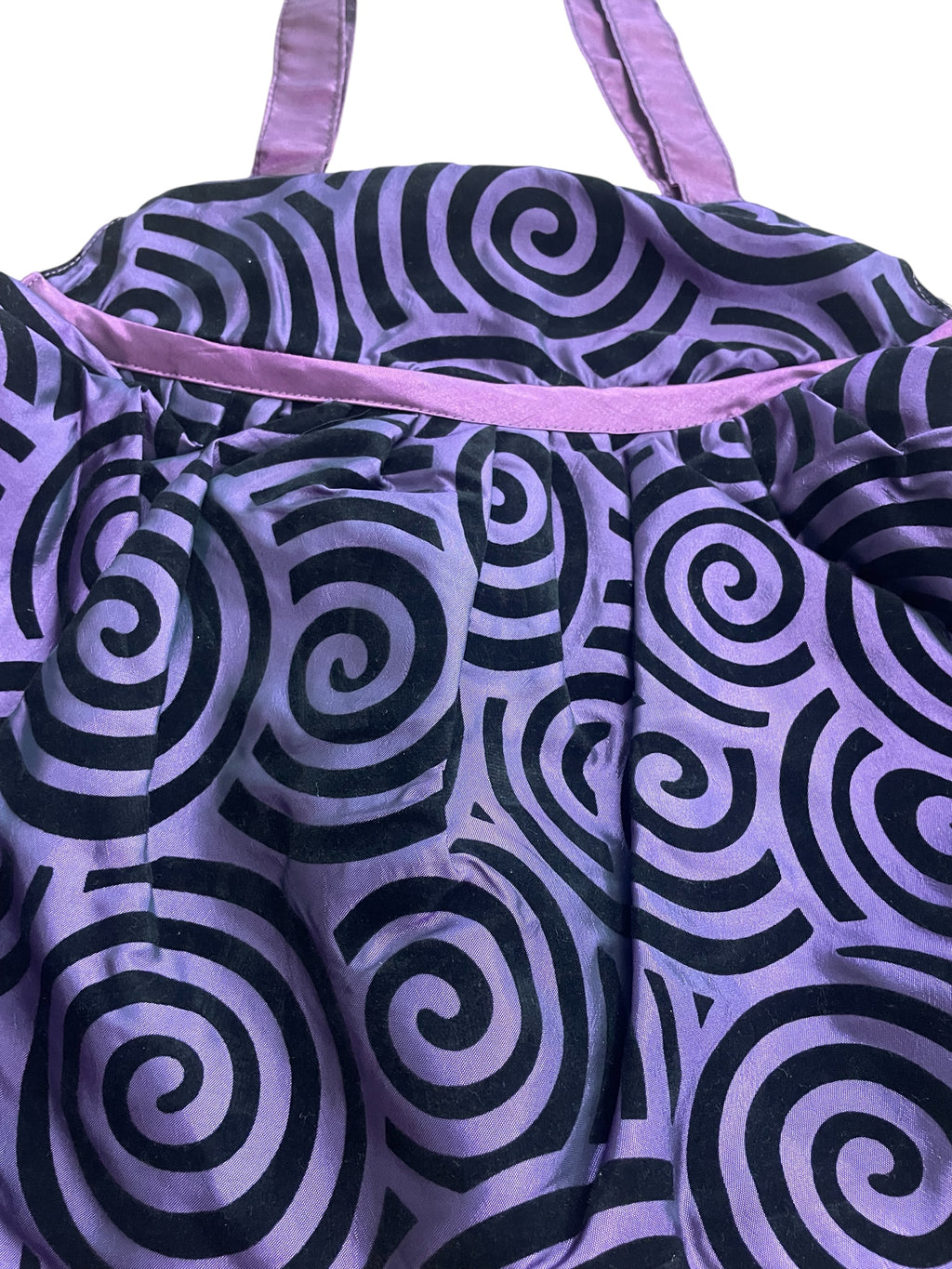 Short Strap Velvet Swirl Shell Hobo Bag