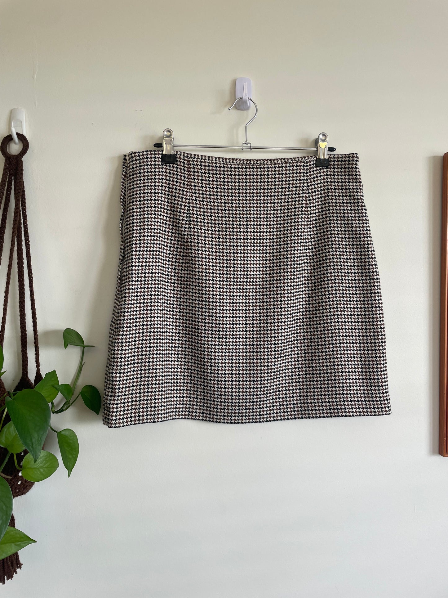 Houndstooth pattern mini Skirt - Sz 12