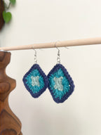 Crochet Little Square Earrings - Blue Tone