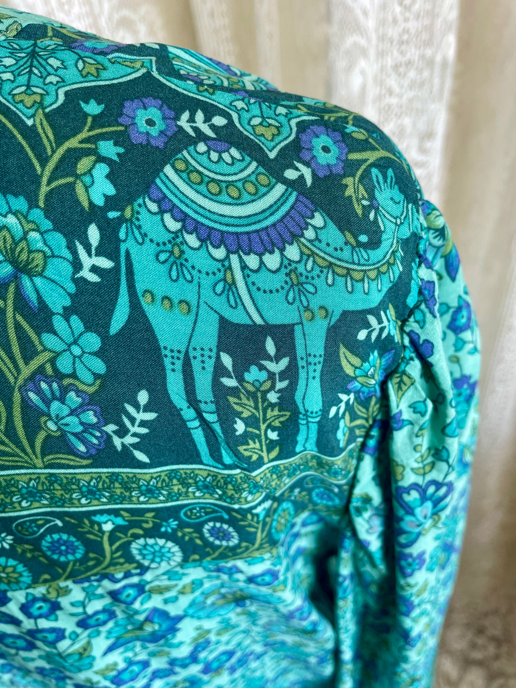 70s Inspired Turquoise Gypsy Border Print Blouse Sz 14