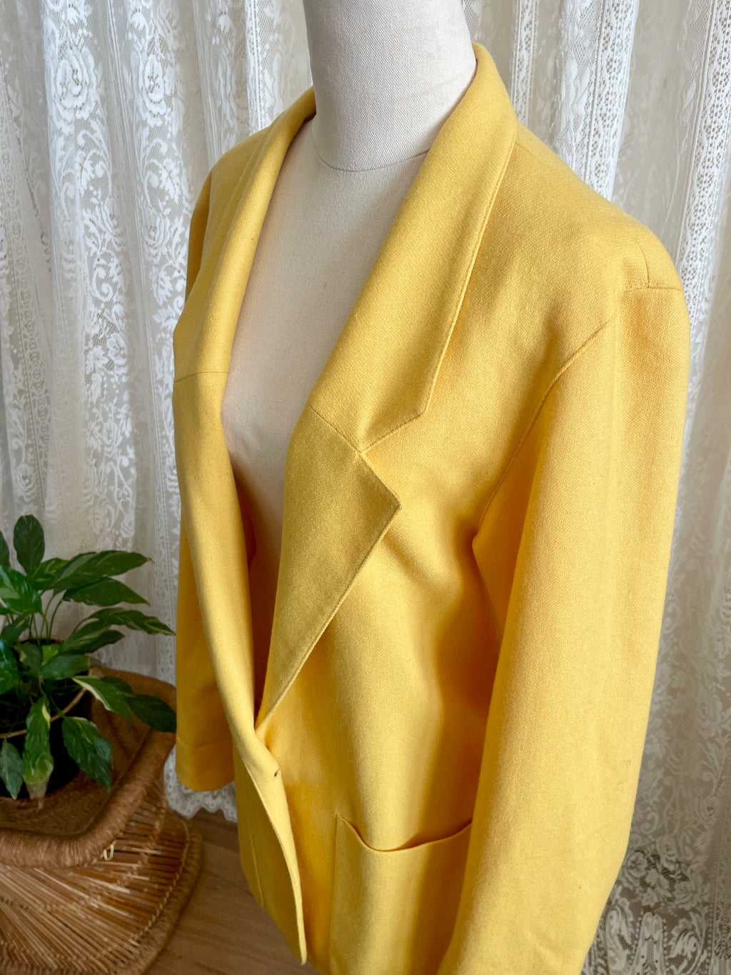 Vintage 1980s KGR 100% Pure New Wool Longline Blazer (Made in USA) - Size AU 10