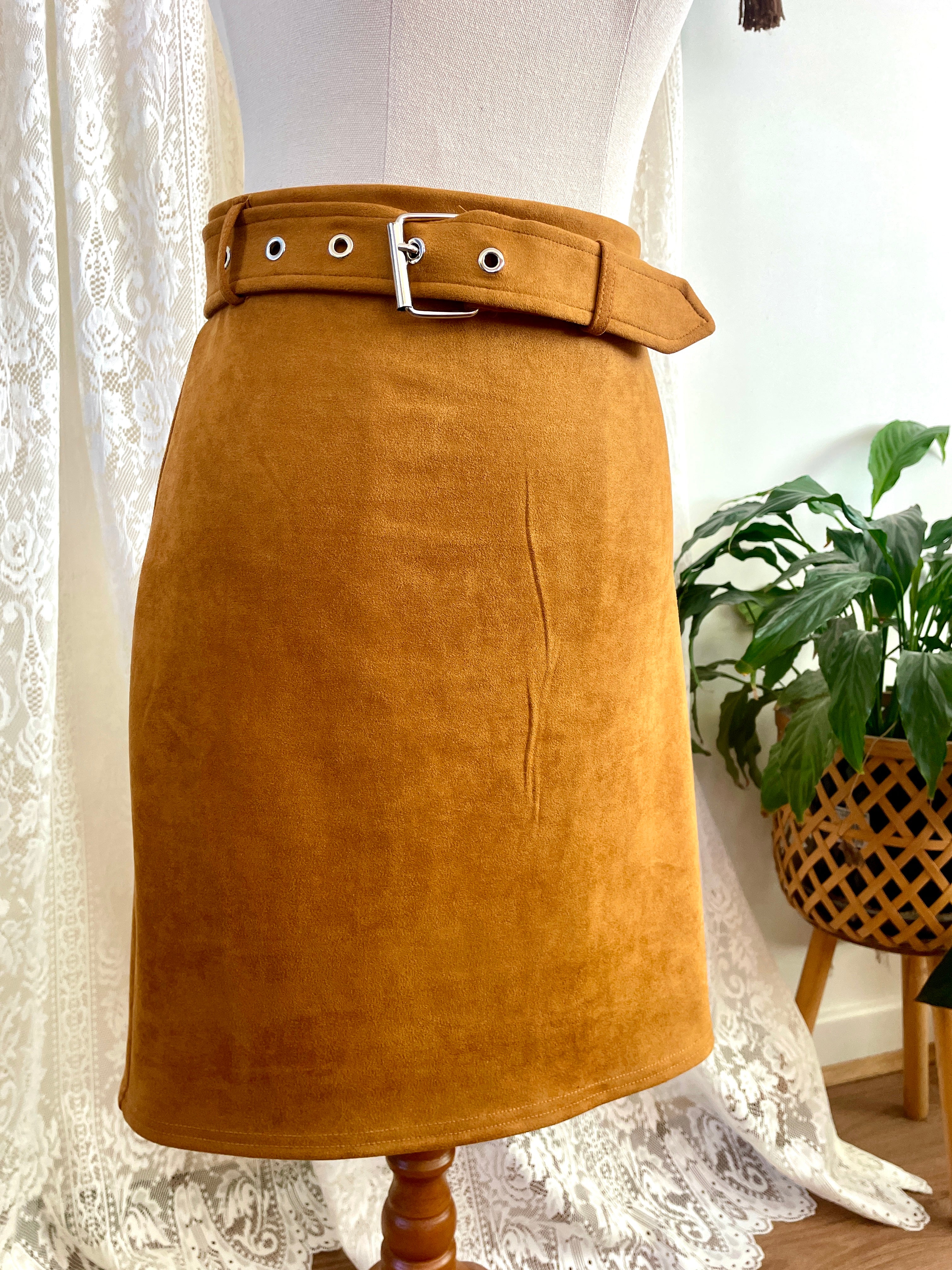 SES Tan Suede look 70s Mod Style A-Line Skirt Sz 14