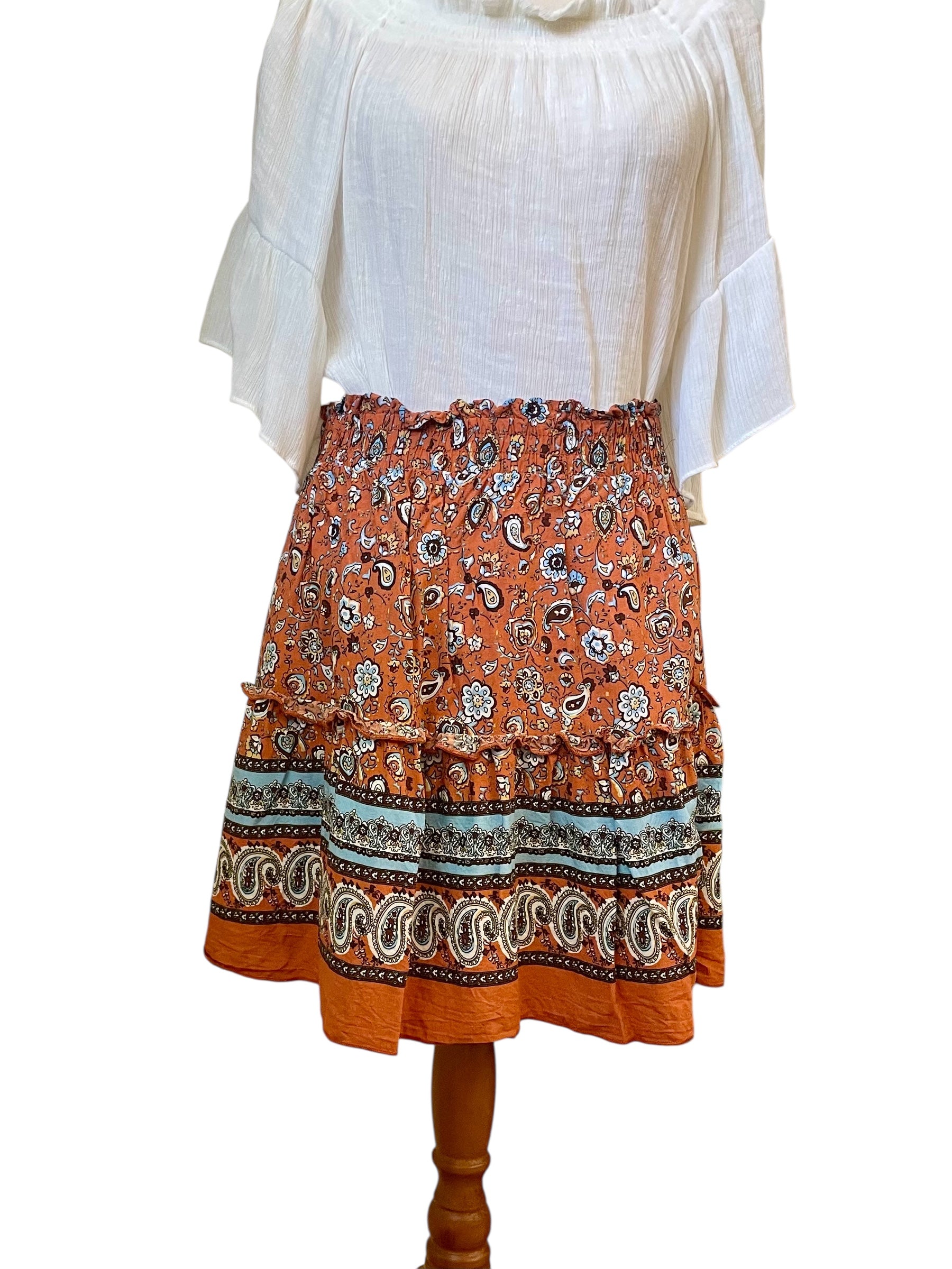Bohemian patterned mini skirt Size M