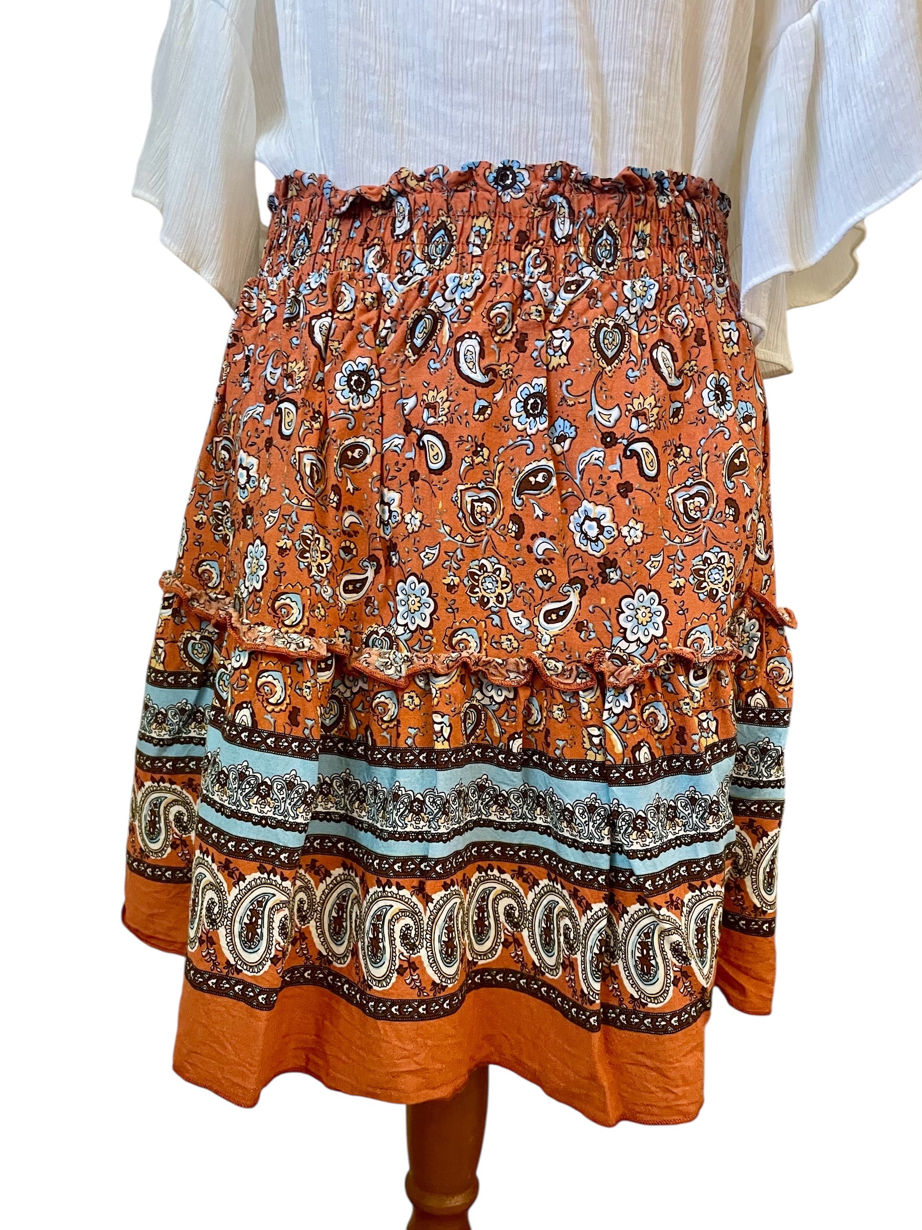 Bohemian patterned mini skirt Size M