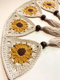 Crochet sunflower bunting - 6 flags - Natural